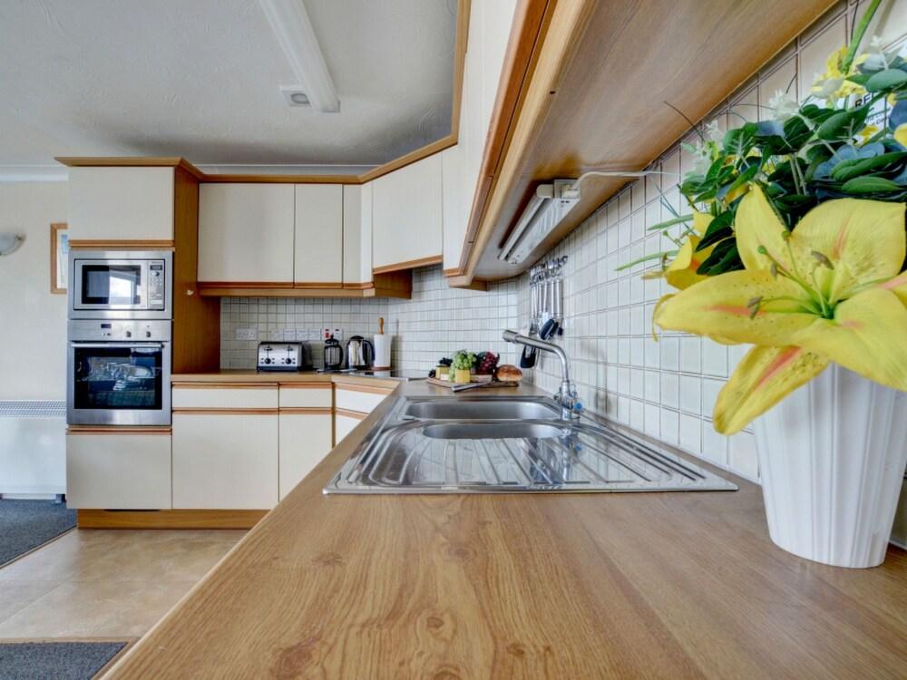 Flat 28 Clifton Court Croyde