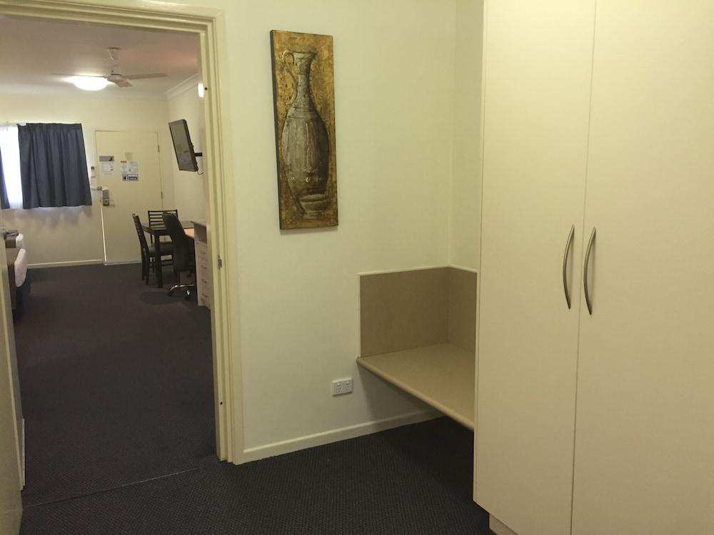 Bluewater Harbour Motel