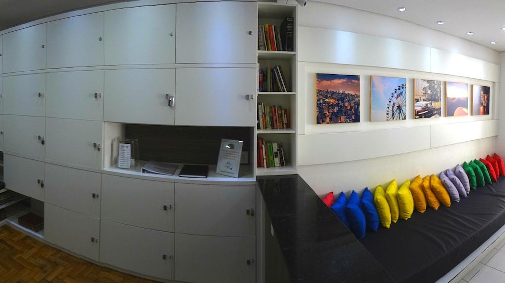 Albergaria Hostel & Bar