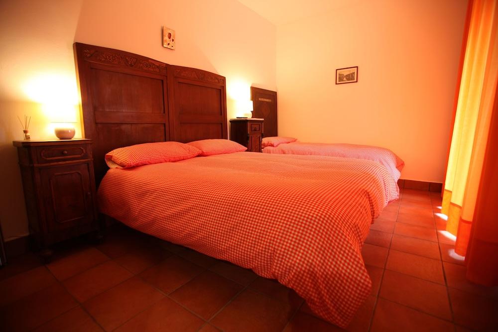 Casale Poggio del Tiglio