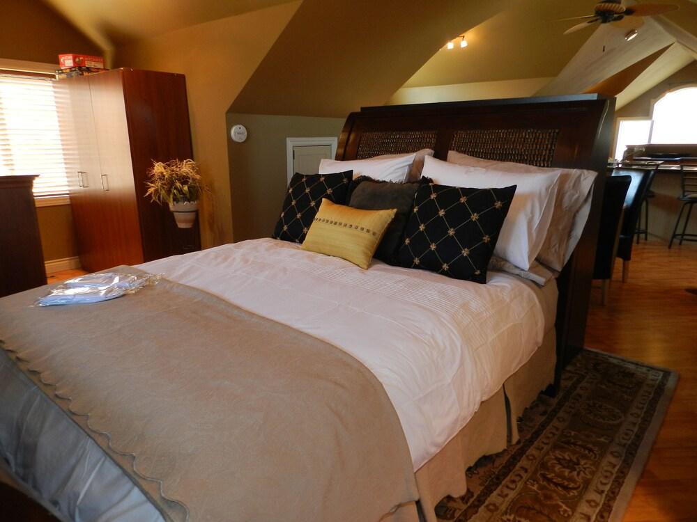 The Stone Gate Inn Bed & Breakfast