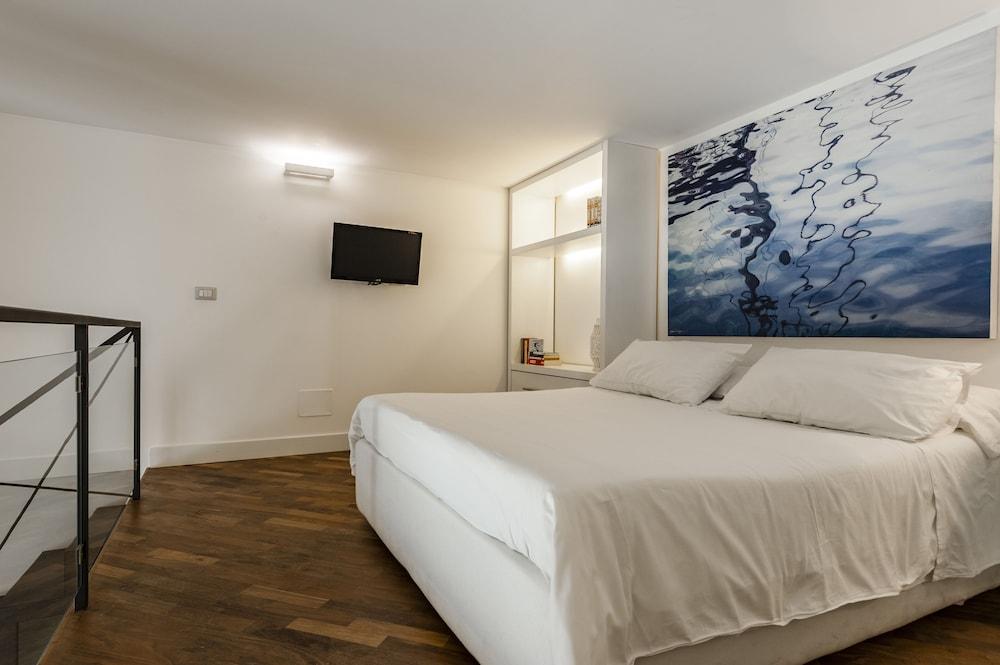 Ferrini Home - Via Monte Sant'Agata