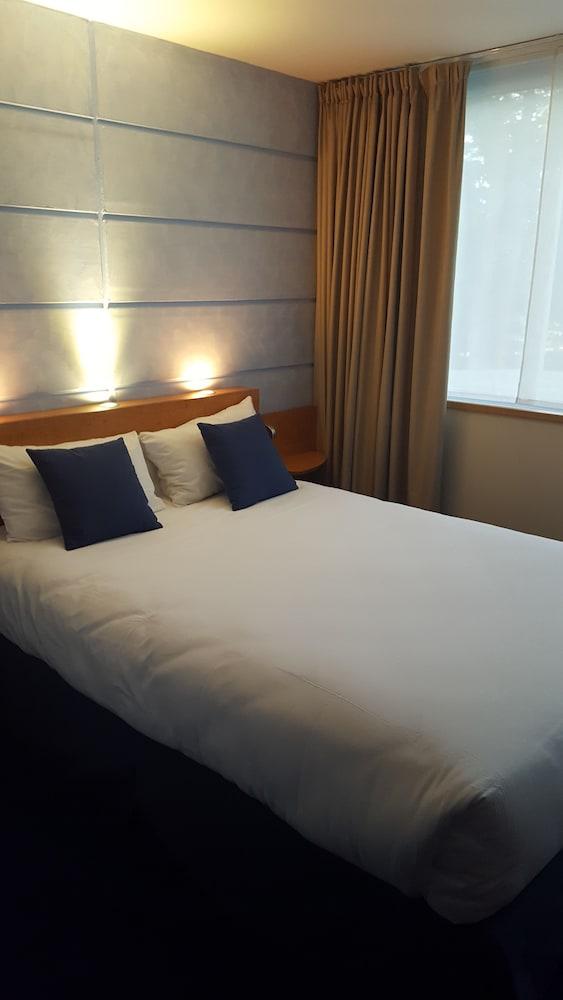 Contact Hotel du Parc