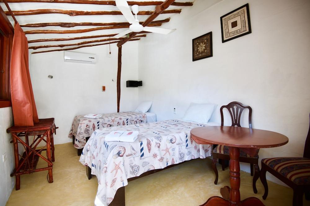 Golden Paradise Hostel