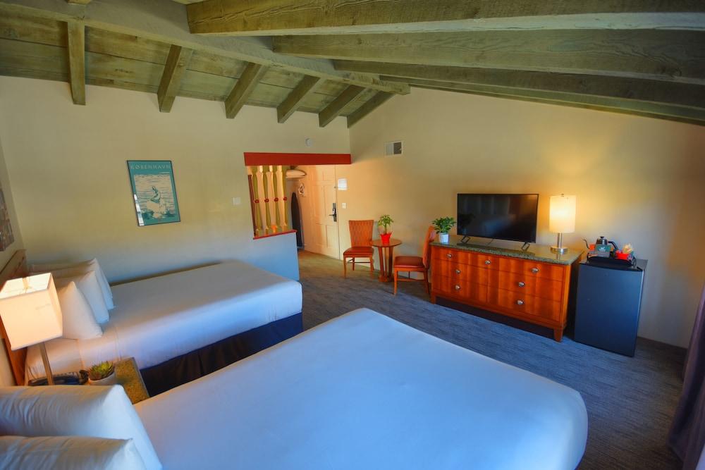 Royal Copenhagen Inn