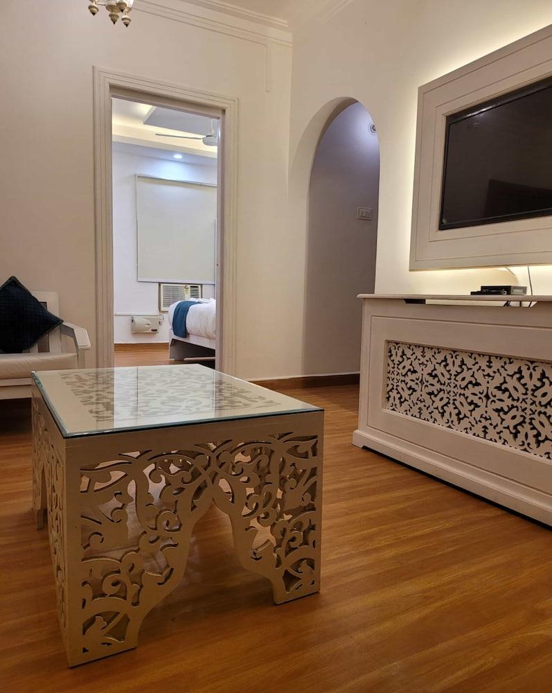 Lillywoods Highland Beach Resort