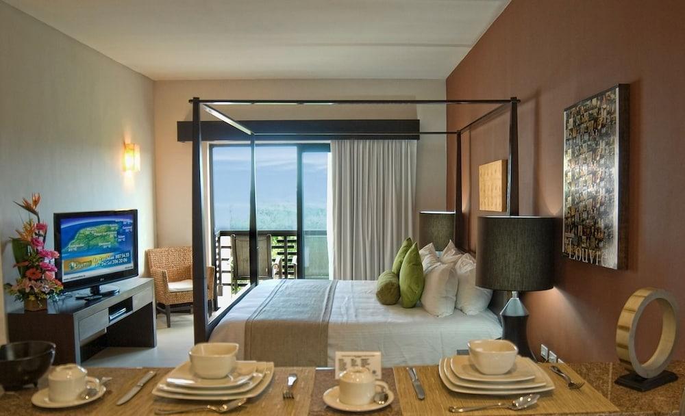 La Divina by Aldea Thai