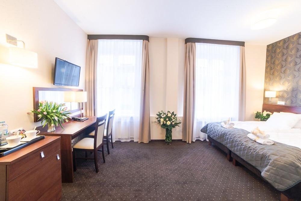 City Center Rooms
