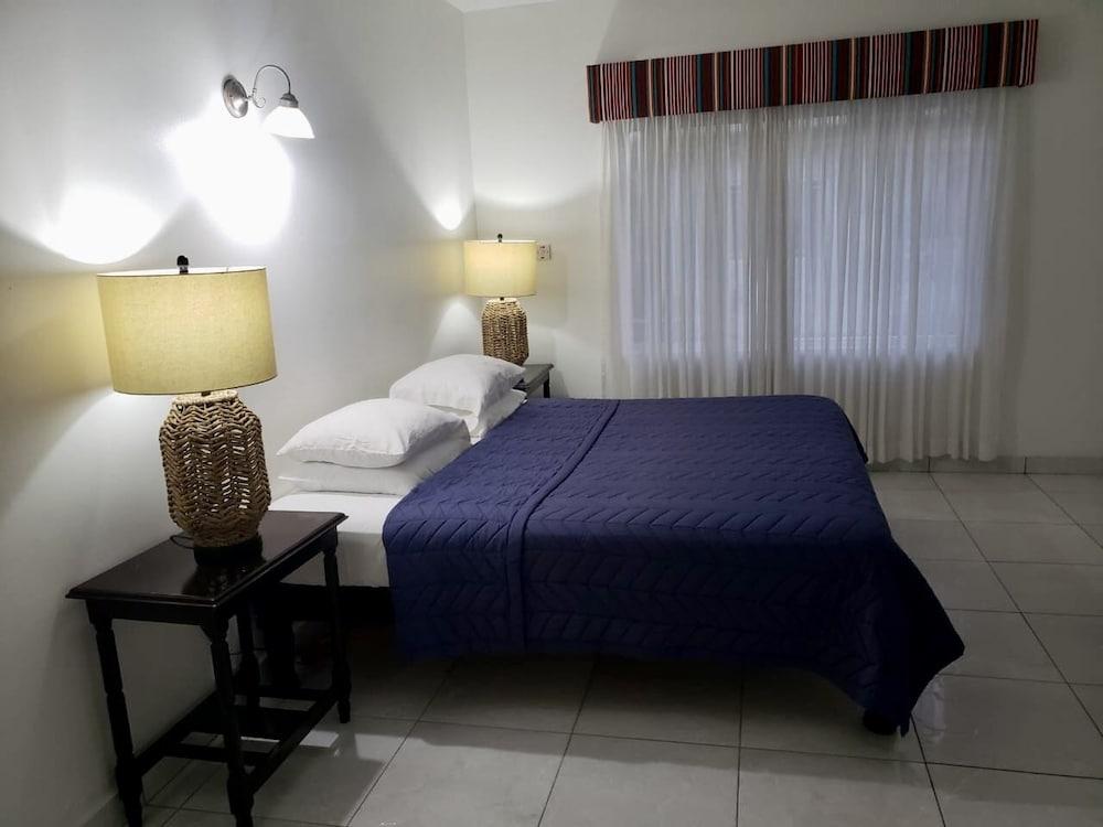 Coral Seas Beach Resort