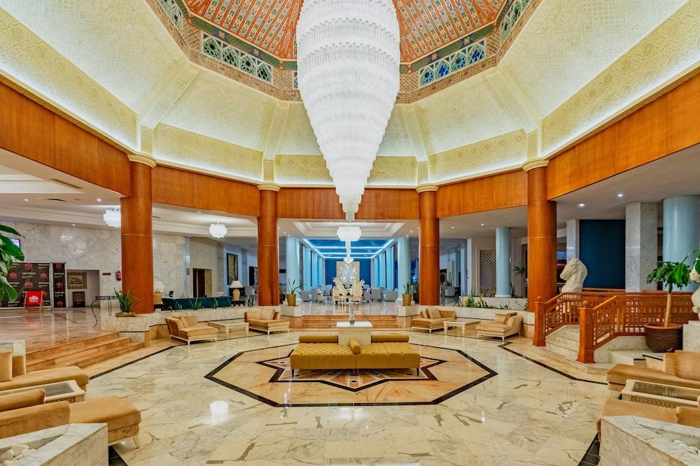 Sentido Bellevue Park