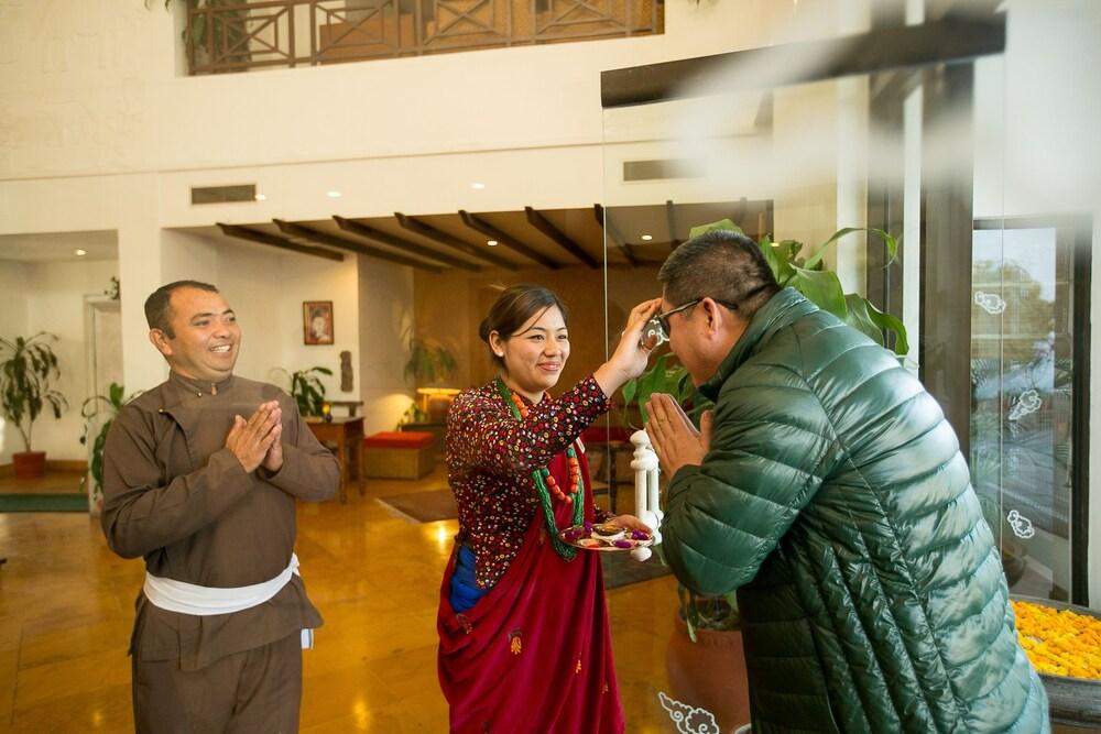 Shangri-La Village Resort