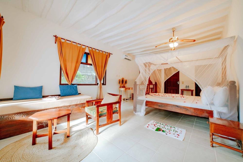 Spice Island Hotel & Resort