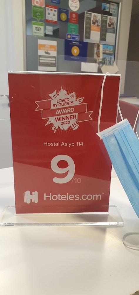 Hostal Aslyp 114