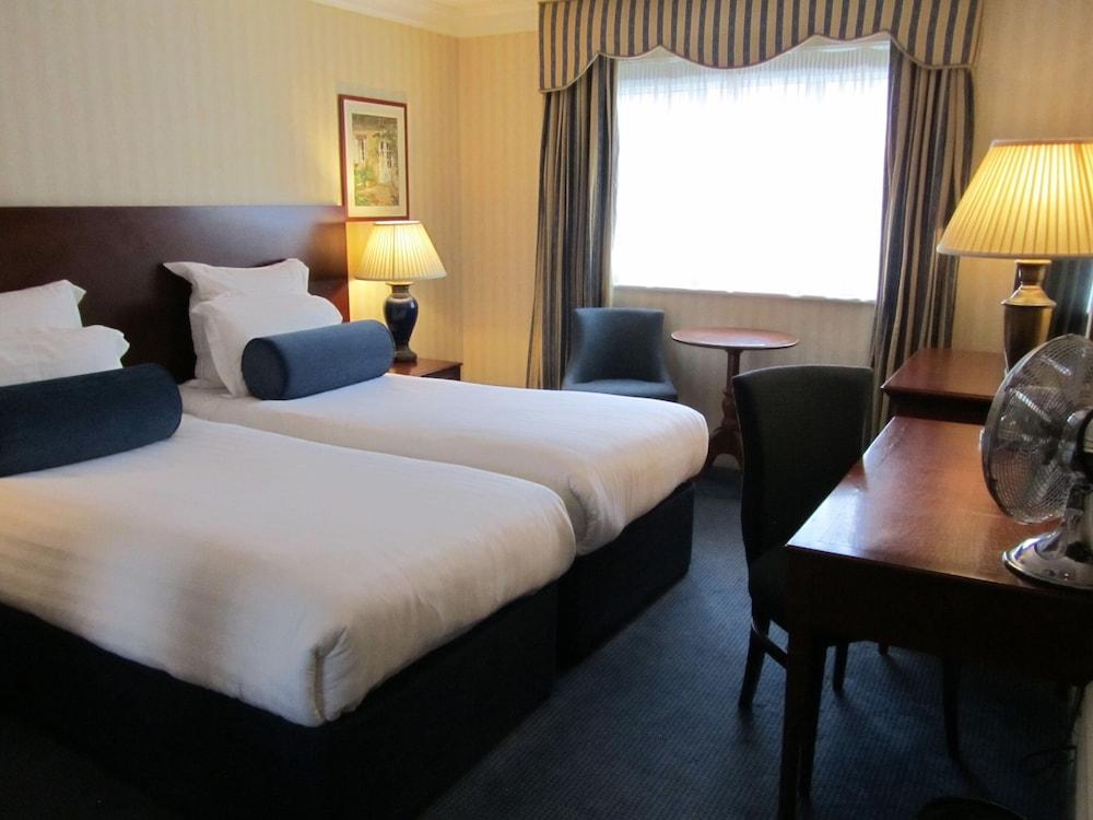 Windmill Village Hotel, Golf Club & Spa, BW Signature Collection