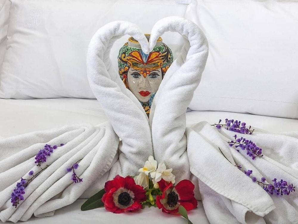 Porta del Tocco Design Rooms