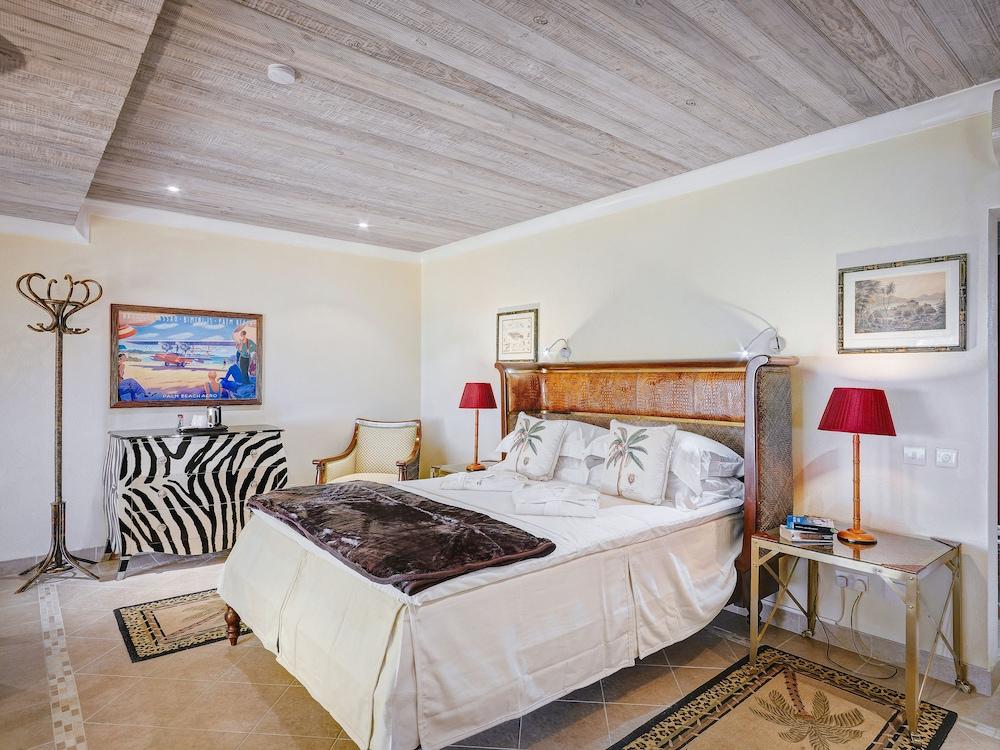 Bequia Beach Hotel Luxury Resort & Spa