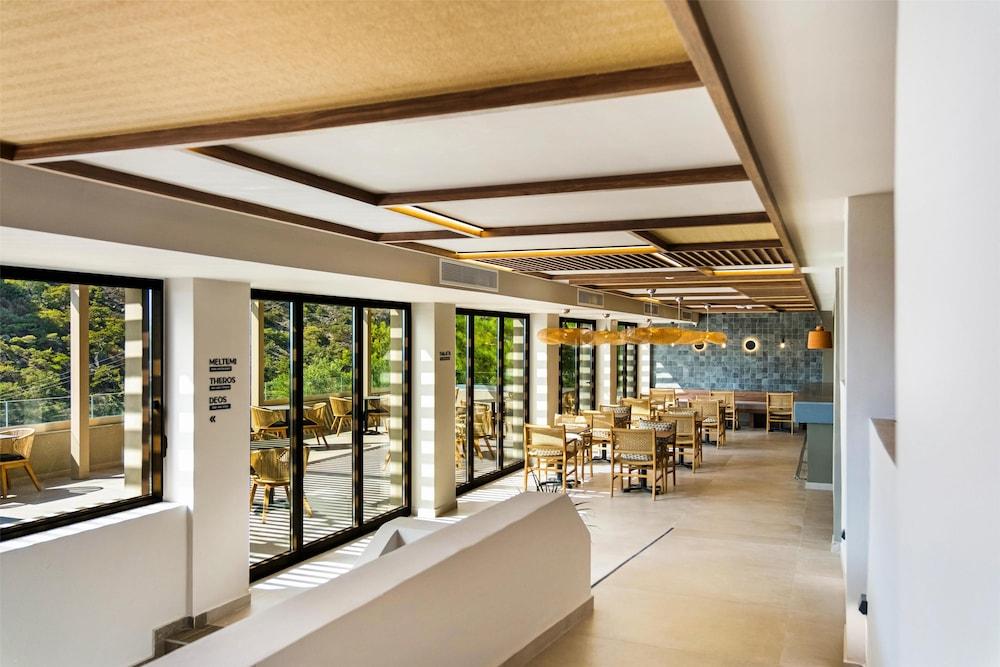 Harmony E Rock Hotel