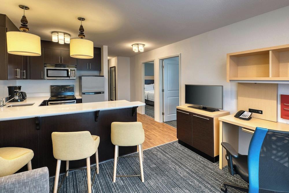 Towneplace Suites by Marriott Red Deer