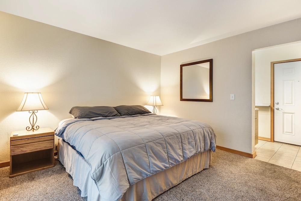 Pioneer Park Rentals