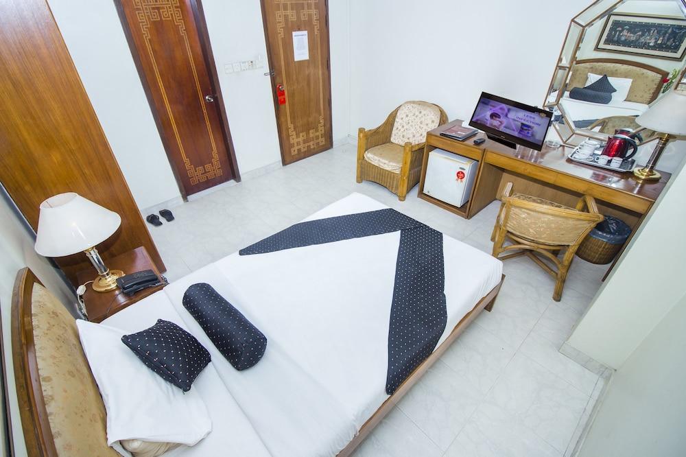 Hotel de Crystal Crown