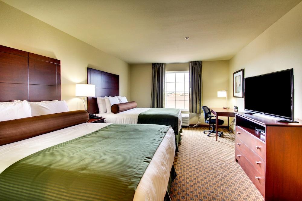 Stanton Inn & Suites