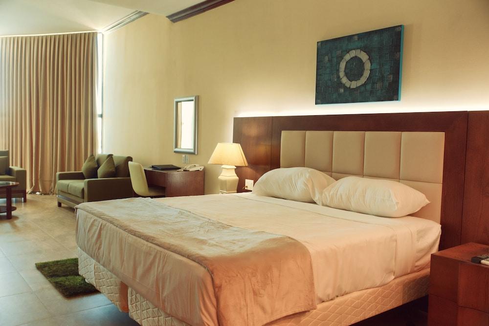 Ramada Georgetown Princess Hotel