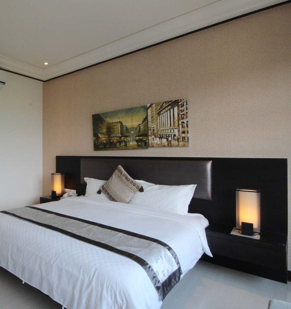 Lo Hong Ka Countryside House