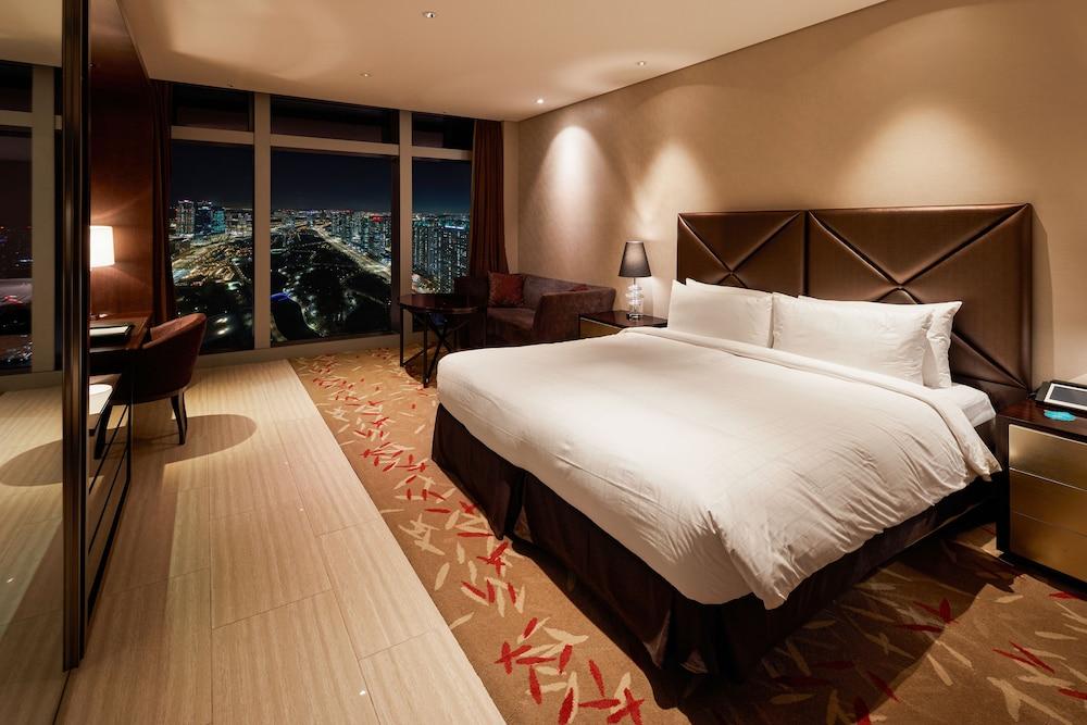 Oakwood Premier Incheon