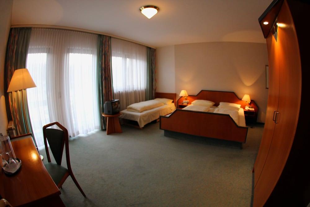 Pohl's Rheinhotel Adler