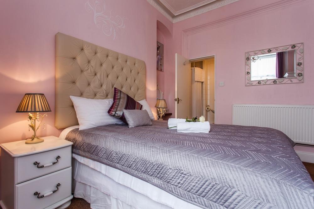 Brighton Surf Guest House