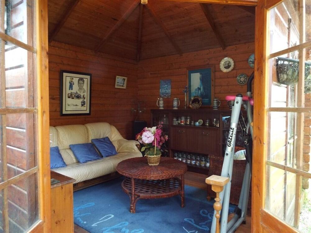 Woodpeckers Bed & Breakfast