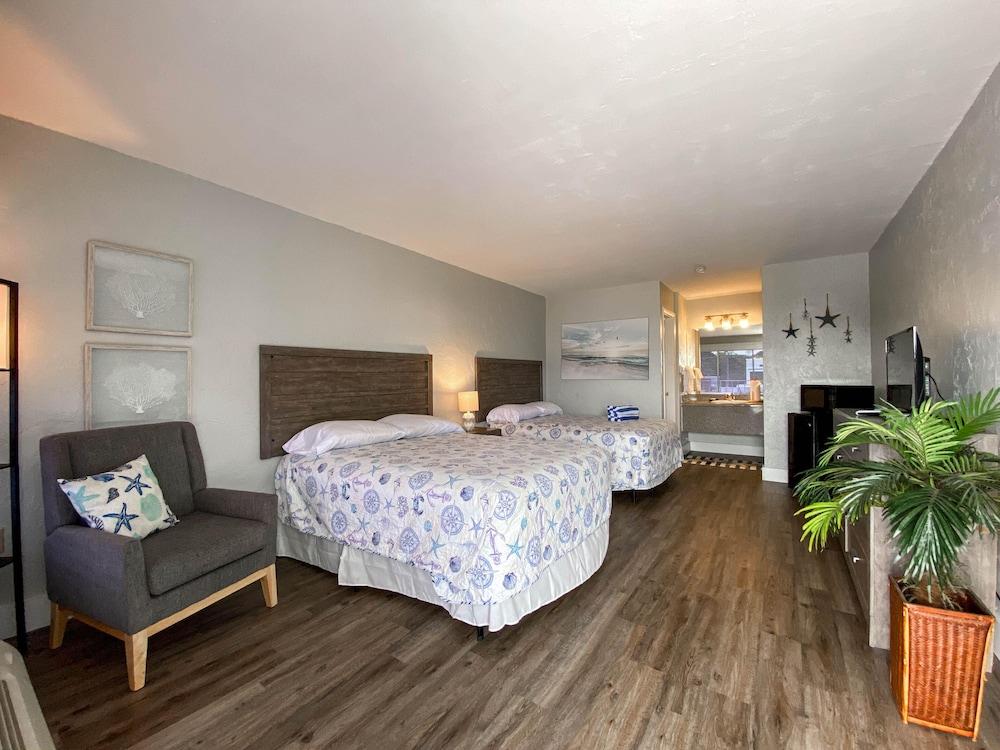 Bonita Beach Inn and Suites