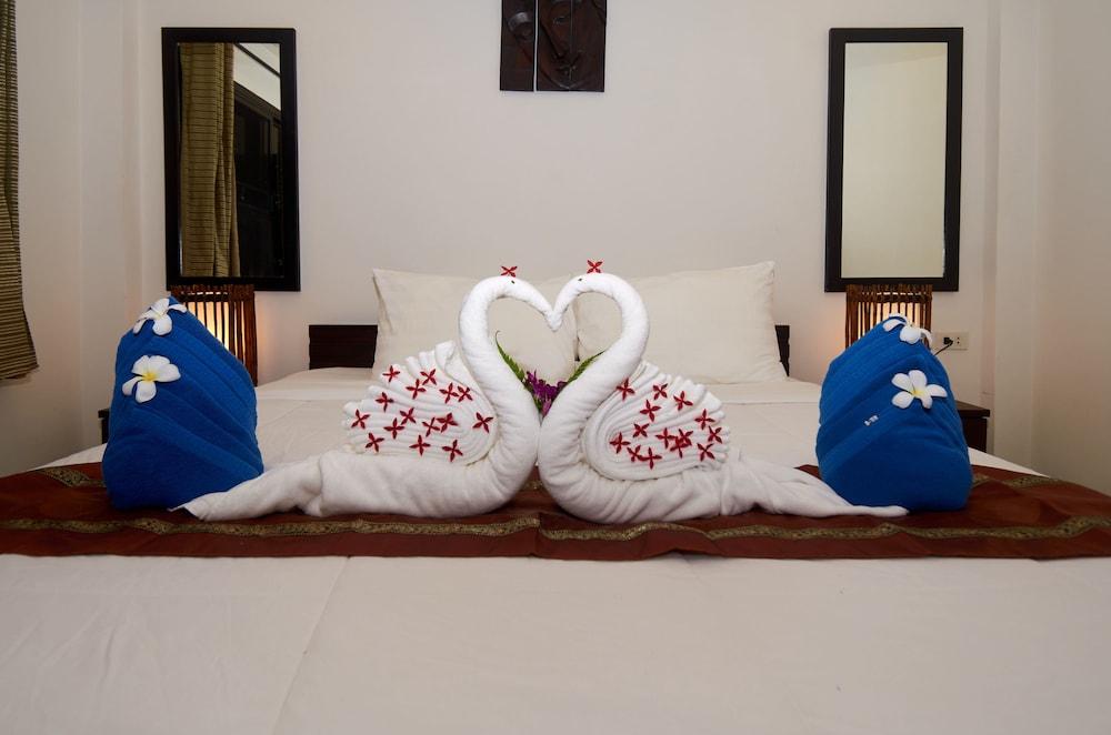 Phuket Riviera Villas