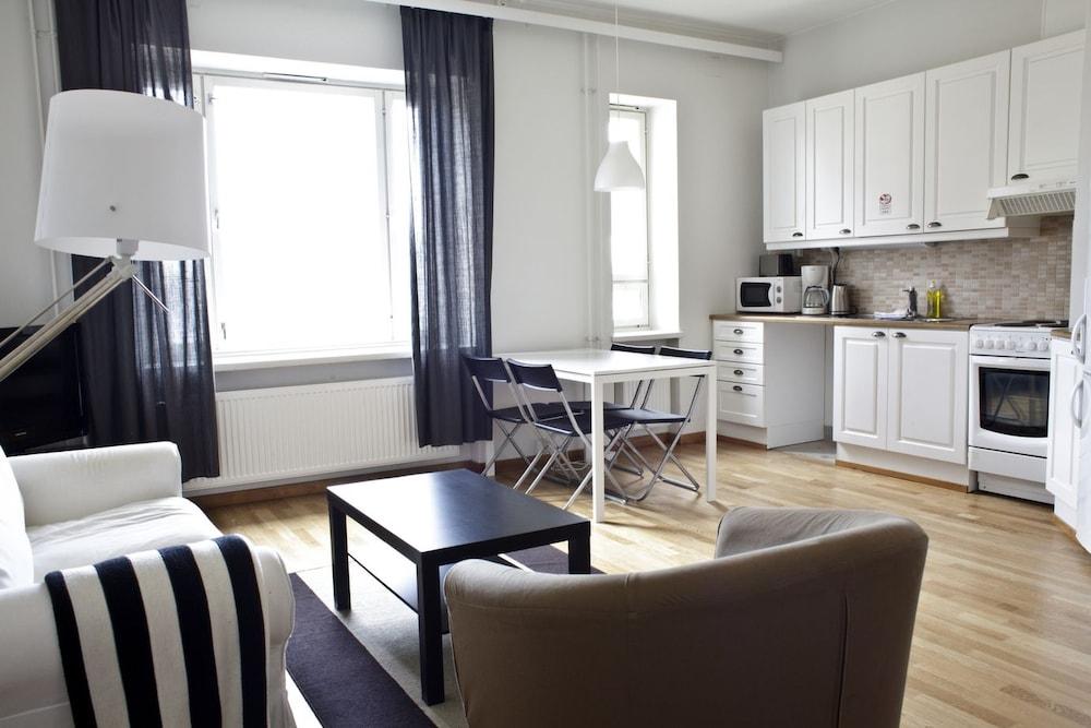 Forenom Serviced Apartments Helsinki Albertinkatu