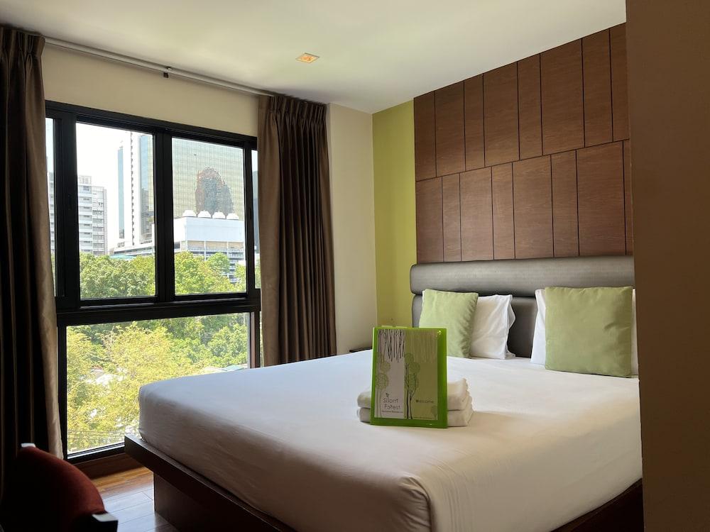 Silom Forest Exclusive Residence