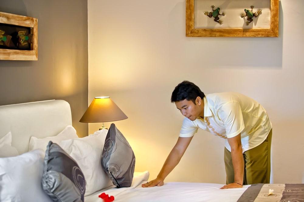 Labak River Hotel by EPS