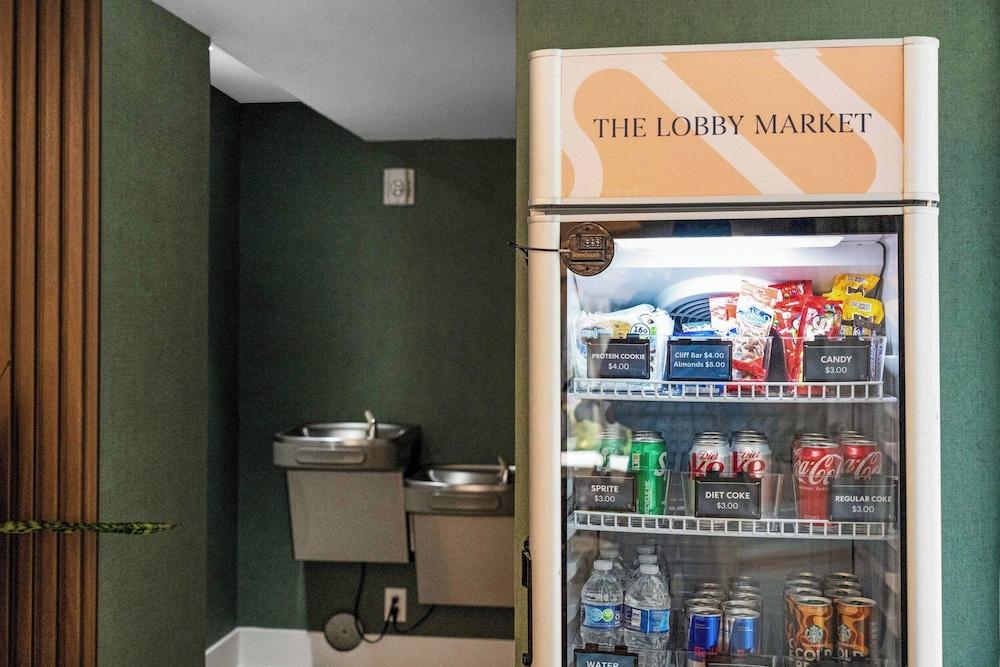 Roami at Habitat Brickell