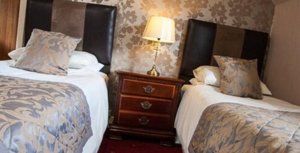 Cairndow Stagecoach Inn