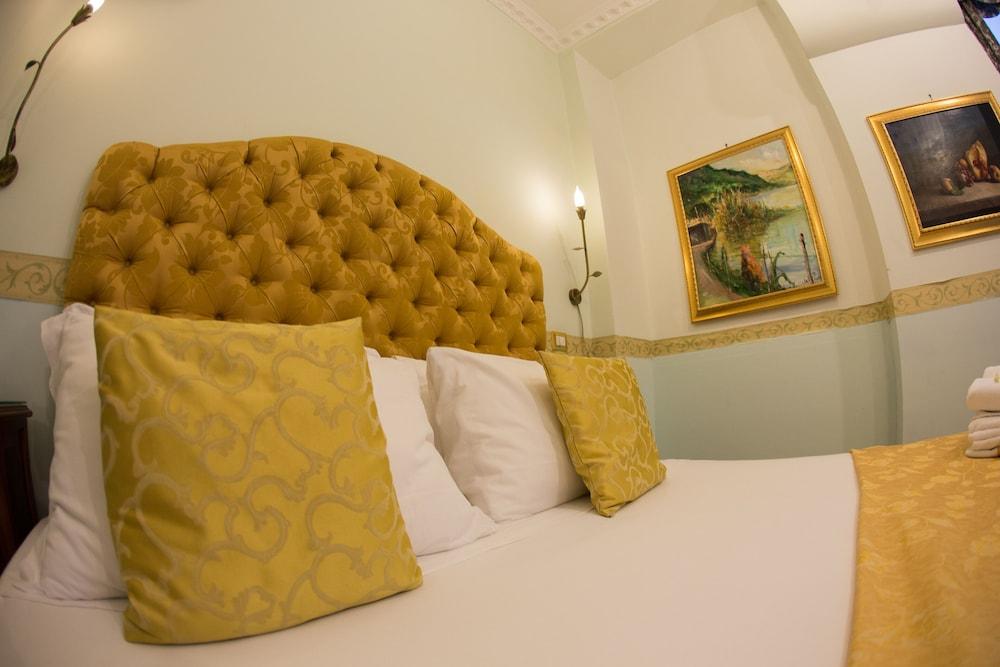 B&B Art Suite Santa Brigida