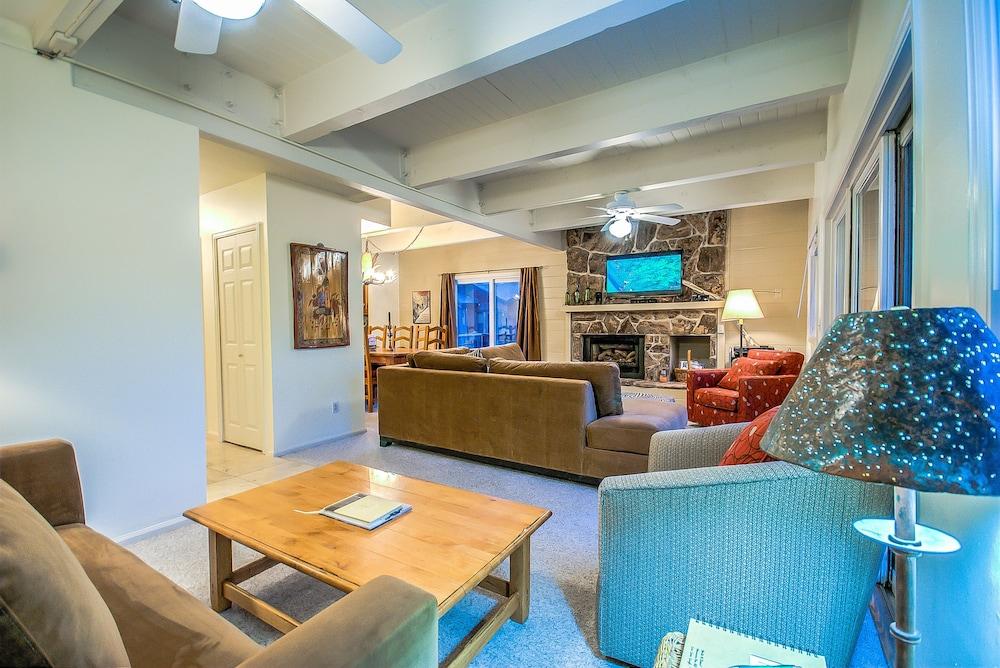 Waterford by Retreatia