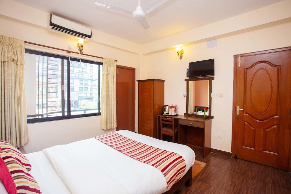 Hotel Crystal Palace