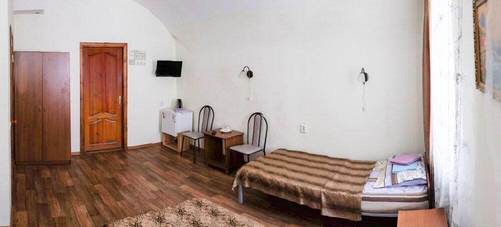 Fatima Hotel Building 2