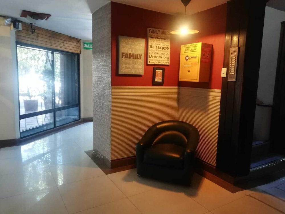 Filatelia Suites & Travel