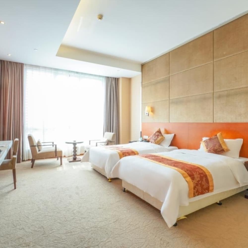 Phoenix Hotspring Resort