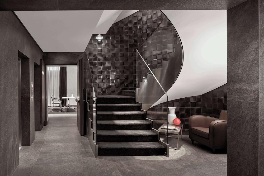 Hyatt Centric Milan Centrale