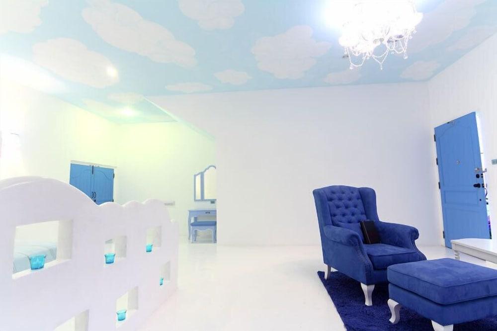 Gorilla Hills Hua Hin Hotel