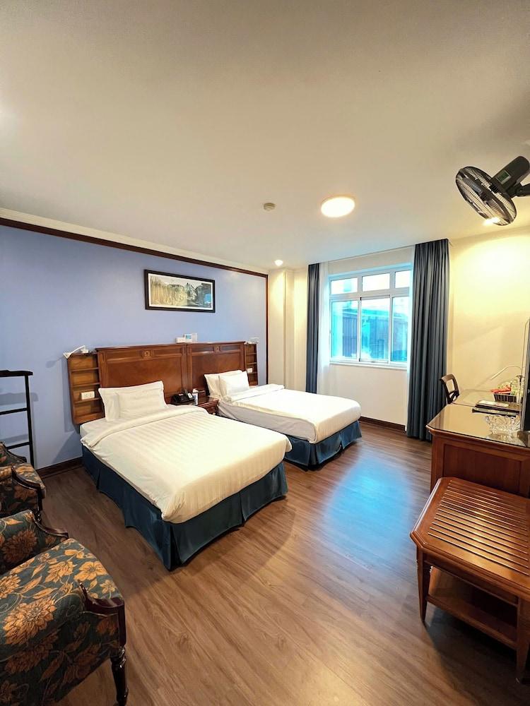 A25 Hotel - 19 Phan Dinh Phung