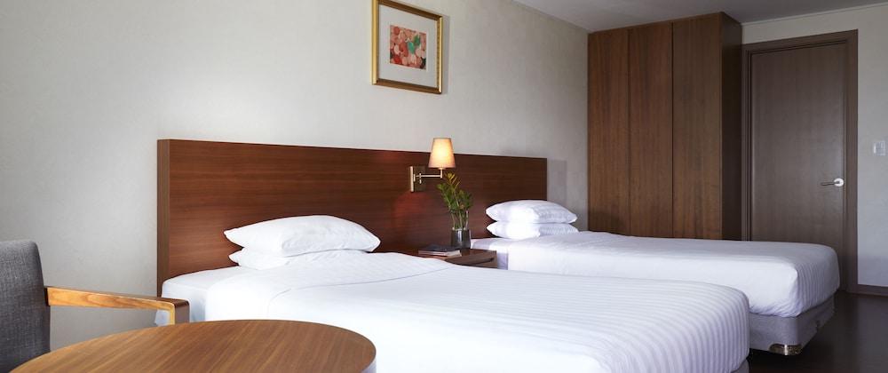 Jeju Aerospace Hotel