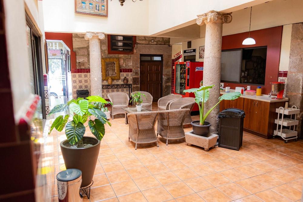 Hotel El Carmen - Morelia