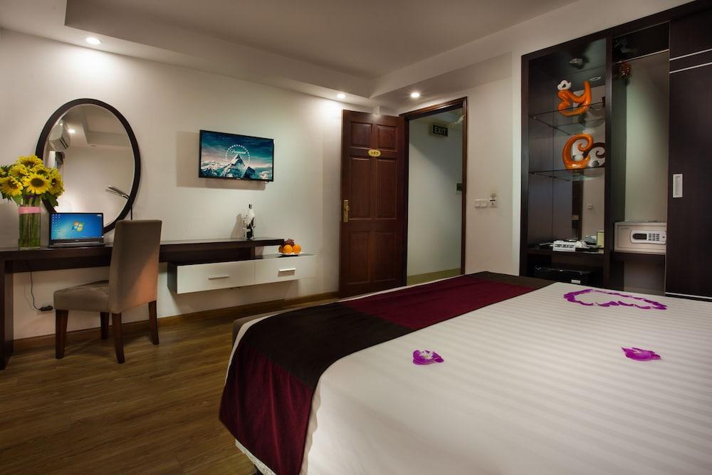 Parklane Hanoi Hotel